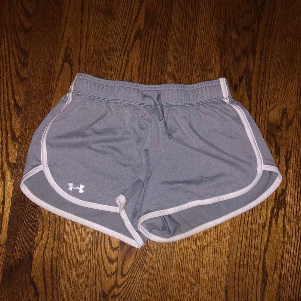 UNDER AMOUR SHORTS